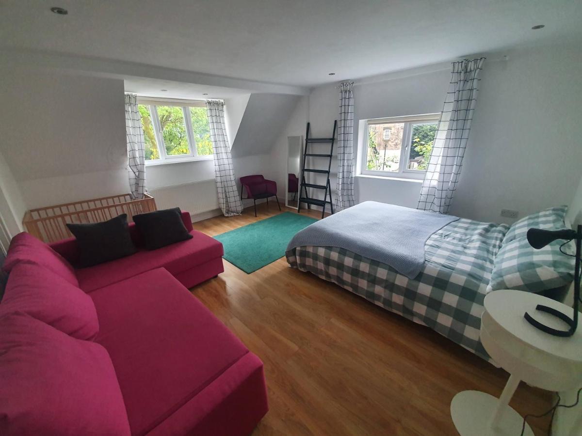 Beautiful House In The Heart Of A Golf Course. Appartement Manchester Buitenkant foto