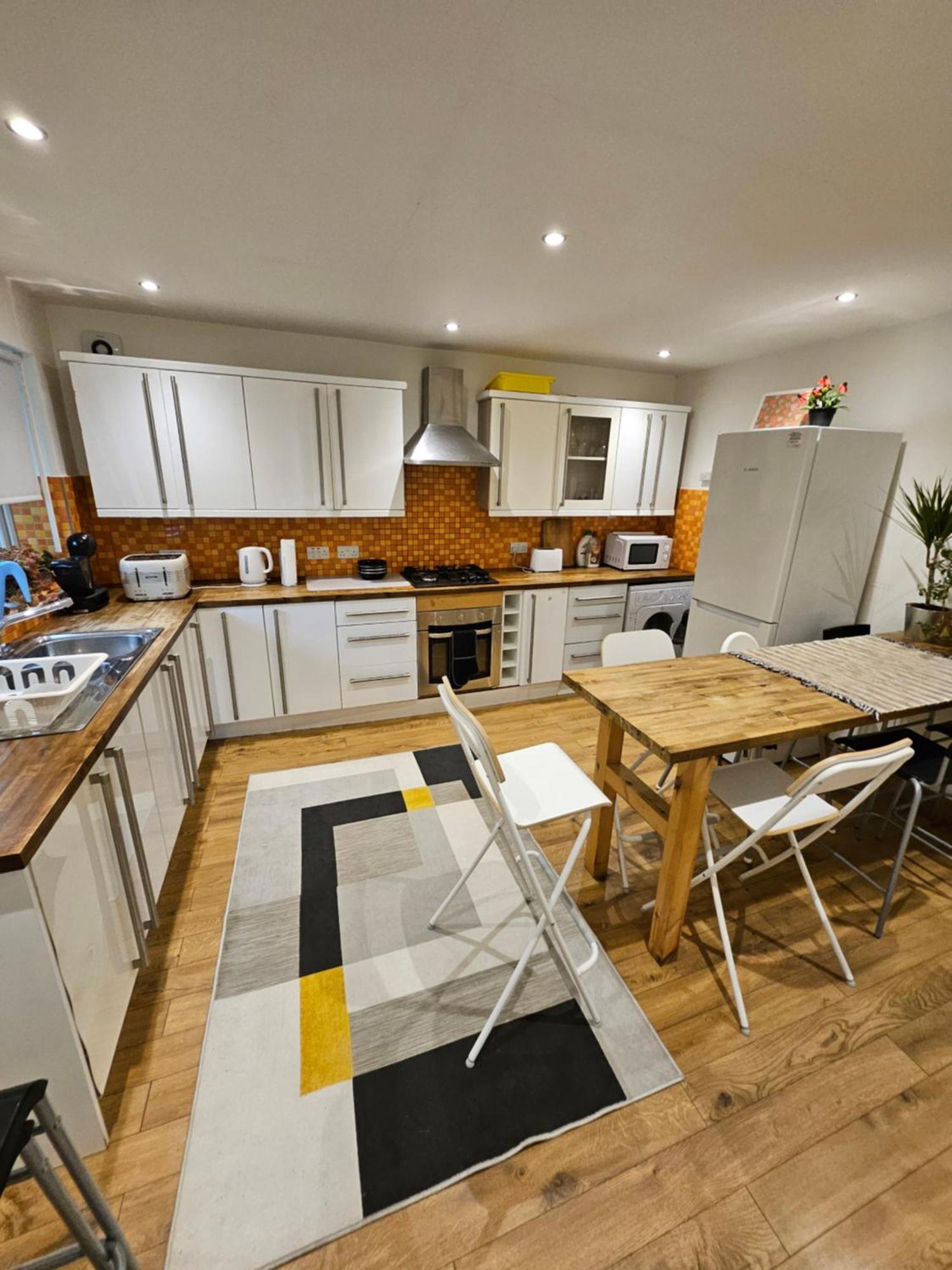 Beautiful House In The Heart Of A Golf Course. Appartement Manchester Buitenkant foto